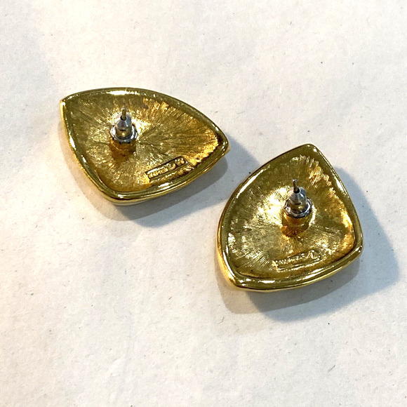 Vintage Napier pierced earrings gold tone & cream enamel finish mod shell shapes - Picture 2 of 5